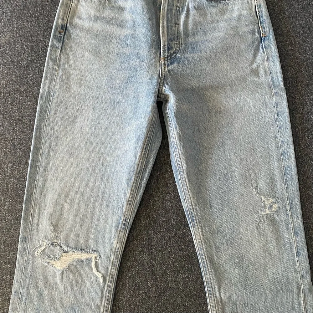 Agolde Riley High Rise Straight Crop Jeans - Picture 14 of 16